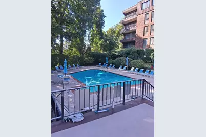 1004 Paradise Rd #2M, Swampscott, MA 01907 - Photo 25