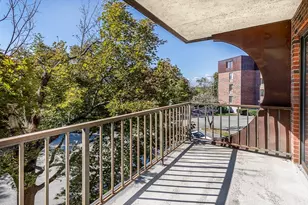 1004 Paradise Rd, Swampscott, MA 01907 - Photo 11
