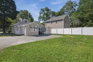 152 Main St, Wilmington, MA 01887 - Photo 1