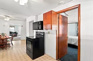152 Main St, Wilmington, MA 01887 - Photo 13