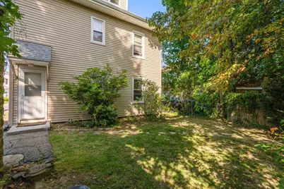 29 Winslow Rd #29, Belmont, MA 02478 - Photo 17