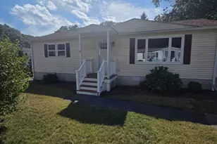 14 Birch St, Rockland, MA 02370 - Photo 3