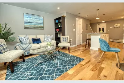 82 Centre St #B, Quincy, MA 02169 - Photo 7