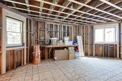 12 Cranberry St, Pepperell, MA 01463 - Photo 5