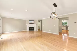 770 Salisbury St, Worcester, MA 01609 - Photo 11