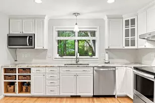770 Salisbury St, Worcester, MA 01609 - Photo 7