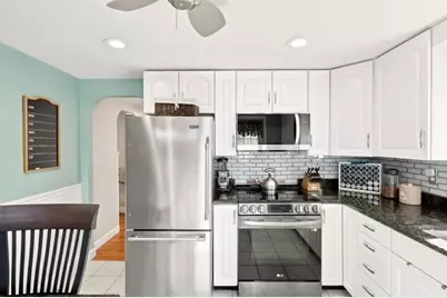 33 Nicholson St, Lynn, MA 01905 - Photo 5