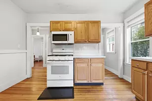 13-15 Carney St, Medford, MA 02155 - Photo 25