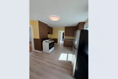 87 Howard St #1, Waltham, MA 02451 - Photo 19