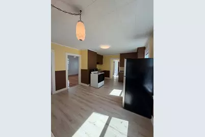 87 Howard St #1, Waltham, MA 02451 - Photo 5