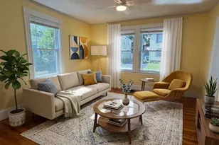 87 Howard St, Waltham, MA 02451 - Photo 1