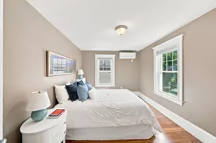 54 Emerson St, Wakefield, MA 01880 - Photo 23