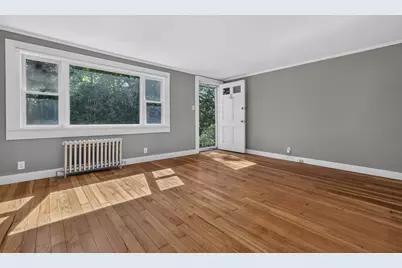 10 Hayward St, Randolph, MA 02368 - Photo 9