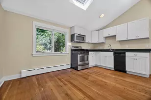 10 Hayward St, Randolph, MA 02368 - Photo 9