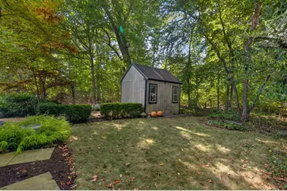 10 Hayward St, Randolph, MA 02368 - Photo 25