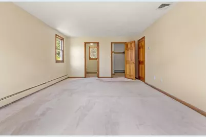 8 Short St, Medford, MA 02155 - Photo 31