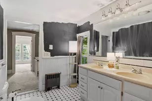 46 Broad St, Barre, MA 01005 - Photo 13