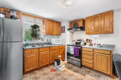 104 College Farm Rd, Waltham, MA 02451 - Photo 5