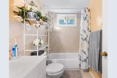 104 College Farm Rd, Waltham, MA 02451 - Photo 7