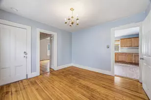 27 Houston Pl, Lynn, MA 01905 - Photo 9
