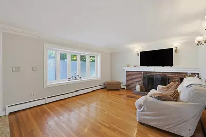 122 Westview Dr, Norwood, MA 02062 - Photo 3