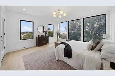 421 East 6th Street #TH4, Boston, MA 02127 - Photo 21