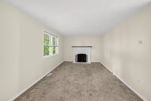 8 Mahogany Run, Leominster, MA 01453 - Photo 7