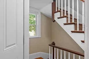 7 Andrew St, Salem, MA 01970 - Photo 17