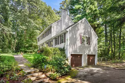 245 Hampstead St, Methuen, MA 01844 - Photo 5