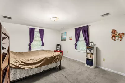 245 Hampstead St, Methuen, MA 01844 - Photo 31