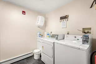 28 Elm St, Manchester by the Sea, MA 01944 - Photo 17