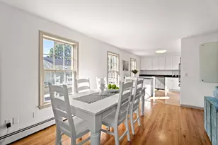 28 Elm St, Manchester by the Sea, MA 01944 - Photo 9