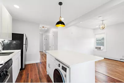 104 Thorndike St #3, Cambridge, MA 02141 - Photo 9