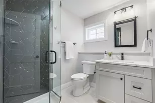 30 Maple St, Waltham, MA 02453 - Photo 9