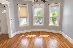 23 Oakland St, Watertown, MA 02472 - Photo 7