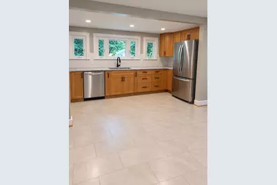 28 Londonderry Road, Framingham, MA 01701 - Photo 7