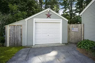 28 Londonderry Road, Framingham, MA 01701 - Photo 27