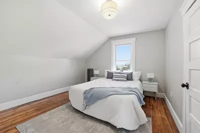 36 Central St, Auburn, MA 01501 - Photo 23