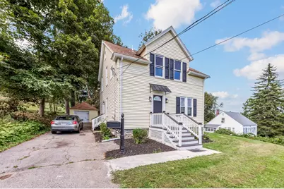 36 Central St, Auburn, MA 01501 - Photo 3