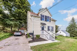 36 Central St, Auburn, MA 01501 - Photo 3