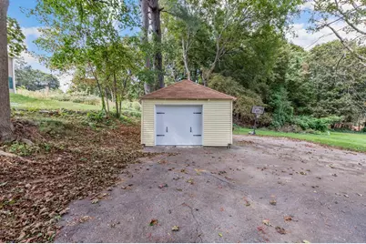 36 Central St, Auburn, MA 01501 - Photo 29