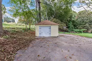 36 Central St, Auburn, MA 01501 - Photo 29