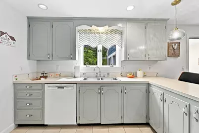 105 Beacon Street, Yarmouth, MA 02664 - Photo 25