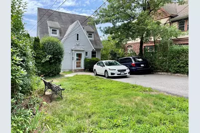 122 Westbourne Ter #B, Brookline, MA 02446 - Photo 15