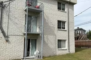 24 Inman St, Lawrence, MA 01843 - Photo 3