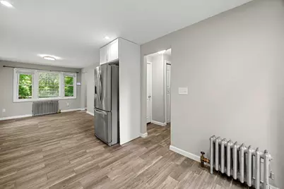 1100 Roosevelt Ave, Springfield, MA 01109 - Photo 11