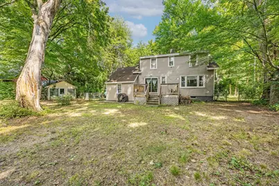 1100 Roosevelt Ave, Springfield, MA 01109 - Photo 3