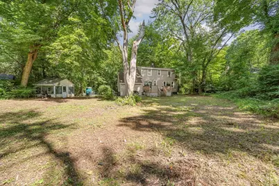 1100 Roosevelt Ave, Springfield, MA 01109 - Photo 27