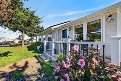 27 Alder St, Fairhaven, MA 02719 - Photo 7