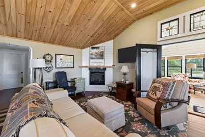 27 Alder St, Fairhaven, MA 02719 - Photo 21
